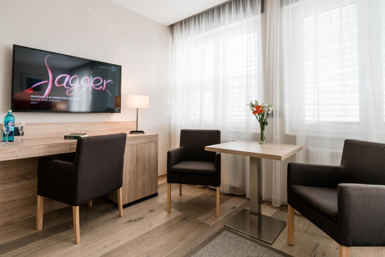 Hotel Am Wasserturm ベルリン エクステリア 写真